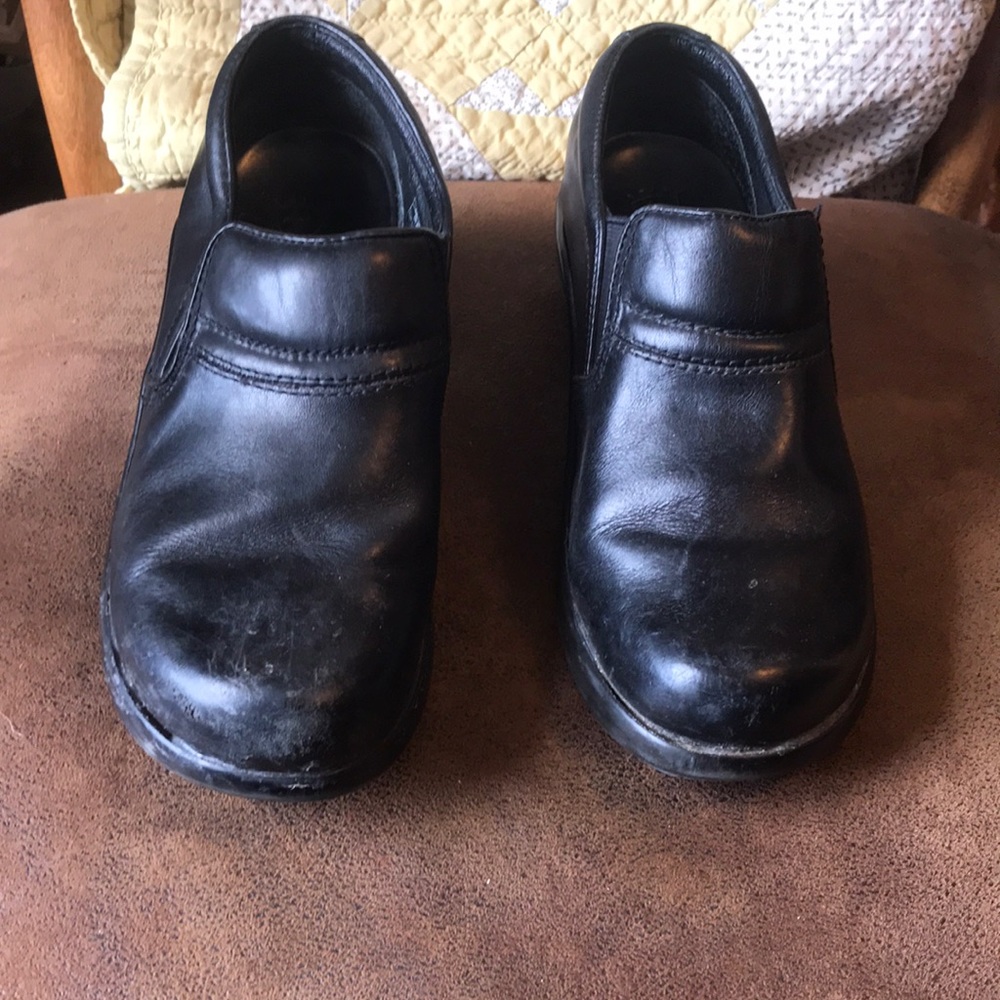 Ariat shoes